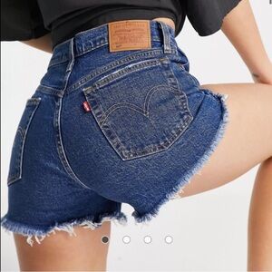 Levi’s 501 Denim Cut Off Jean Shorts Distressed Button Fly Classic Size 31